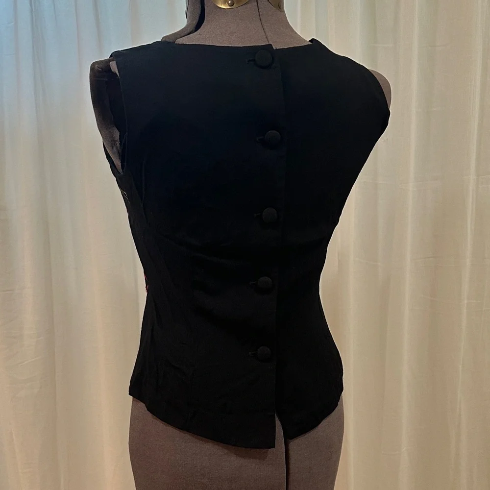 Geometric Patterned embroidered Black vintage Sleeveless Top - Picture 5 of 6